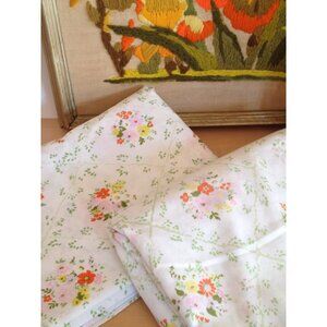Cannon Monticello  - "Plantation Bouquet" 1970's Twin Fitted and Flat Sheet